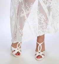 Zapato de novia marfil en piel